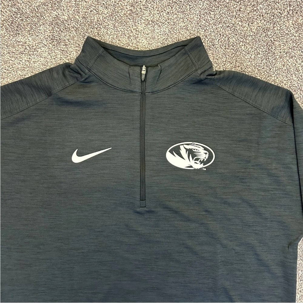 Nike Women’s Missouri Tigers Mizzou Long Sleeves Top Size M - Medium - NWT $60 - Picture 3 of 14